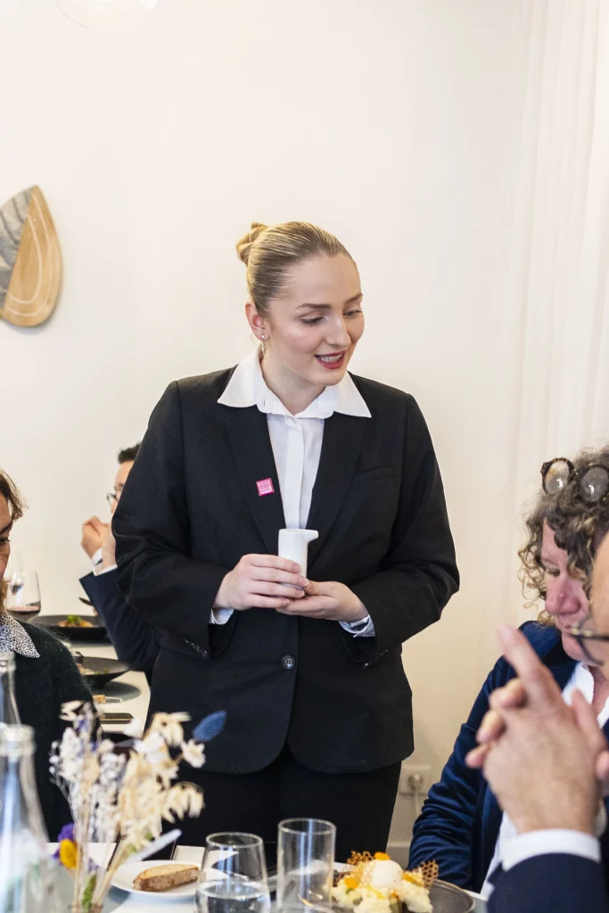 étudiant serveur